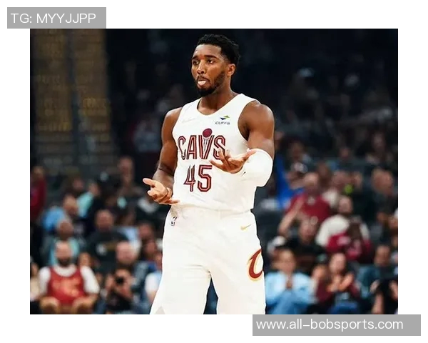 骑士第三节强势反弹单节狂砍37分追平尼克斯米切尔独得21分展现绝佳状态