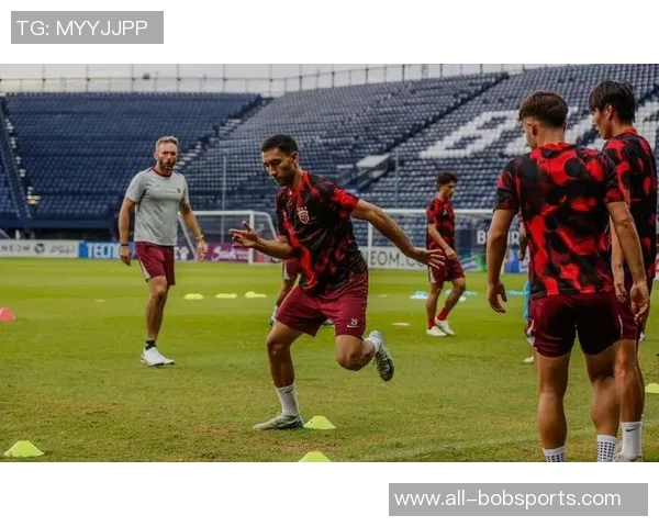 武里南联主帅透露针对海港的详细战术计划成功助力球队打入两球