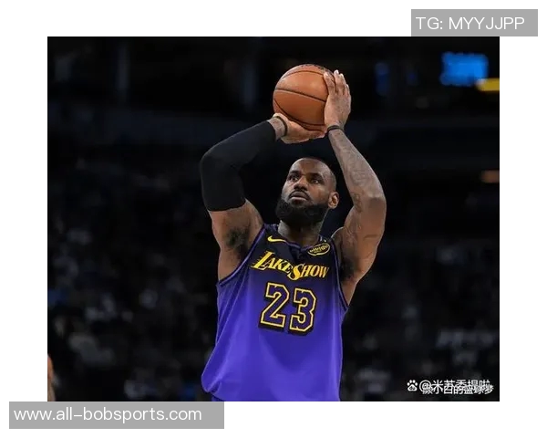 湖人是否会通过策略逼迫勒布朗提前退役的深度分析 湖人是否会通过策略逼迫勒布朗提前退役的深度分析