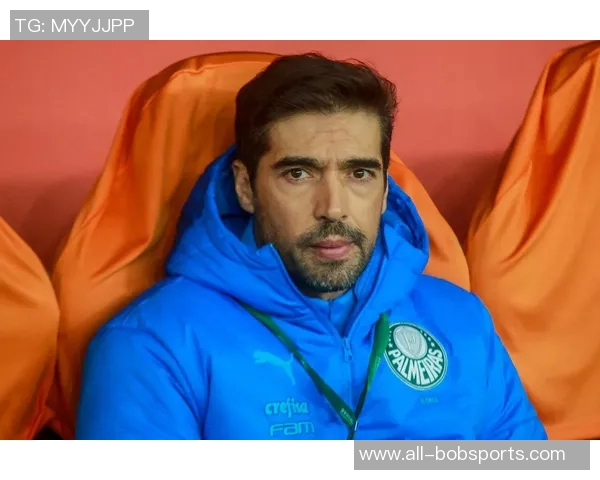 帕尔梅拉斯主帅泪洒赛场感慨逆转胜利带来的深刻解脱与感动