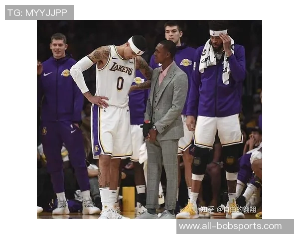 湖人三巨头圣诞节前后净效值对比分析展现球队状态转变